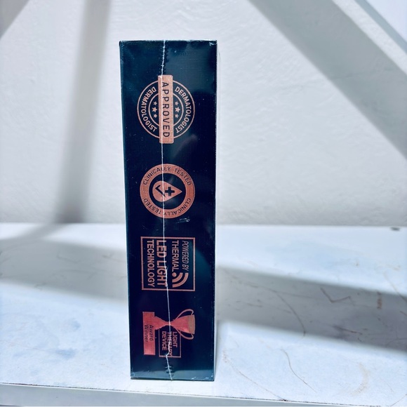 ✨ GLO24K Triple Action Eye Care Therapy Wand — LED • Heat • Vibration (NIB) - Picture 3 of 5